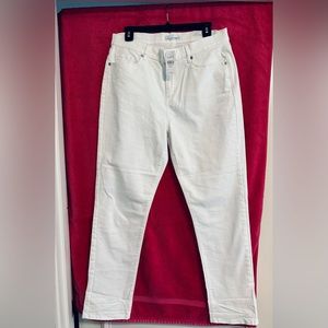 White Girlfriend Jeans